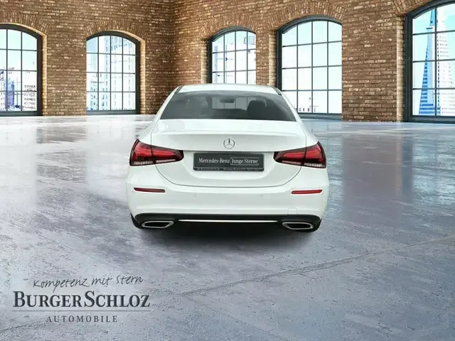Mercedes-Benz A 200