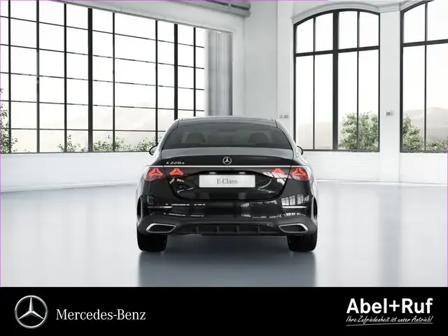 Mercedes-Benz E 220