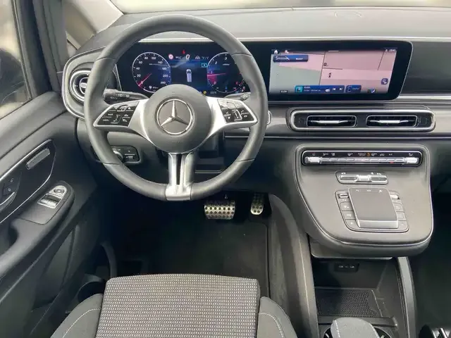 Mercedes-Benz V 250