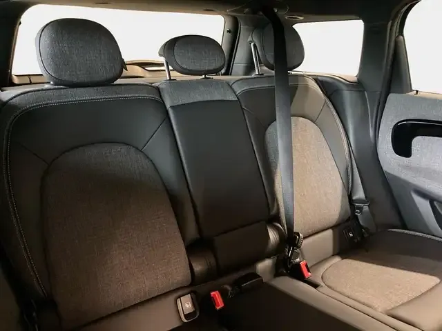 MINI Cooper SE Countryman