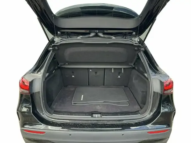 Mercedes-Benz GLA 35 AMG
