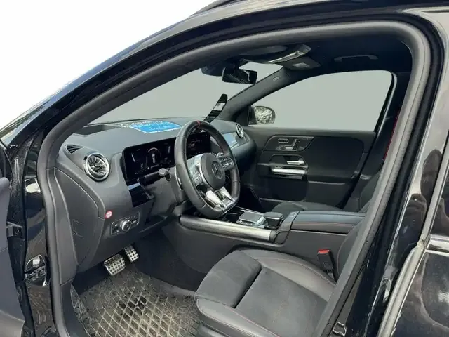Mercedes-Benz GLA 35 AMG
