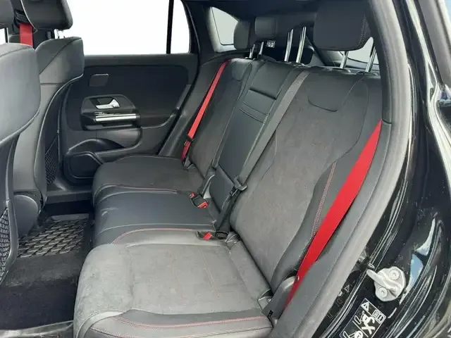Mercedes-Benz GLA 35 AMG