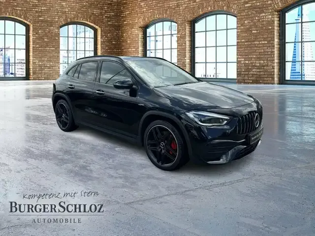 Mercedes-Benz GLA 35 AMG
