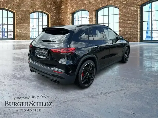 Mercedes-Benz GLA 35 AMG