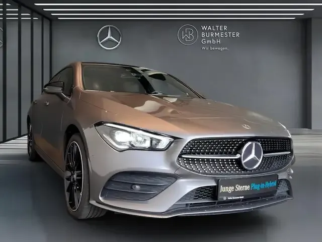 Mercedes-Benz CLA 250