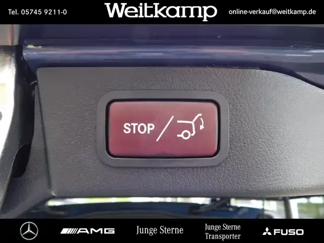 Mercedes-Benz V 220