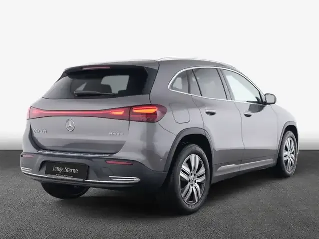 Mercedes-Benz EQA 300