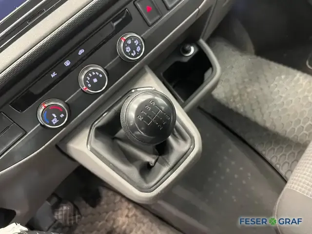 Volkswagen T6.1 Transporter