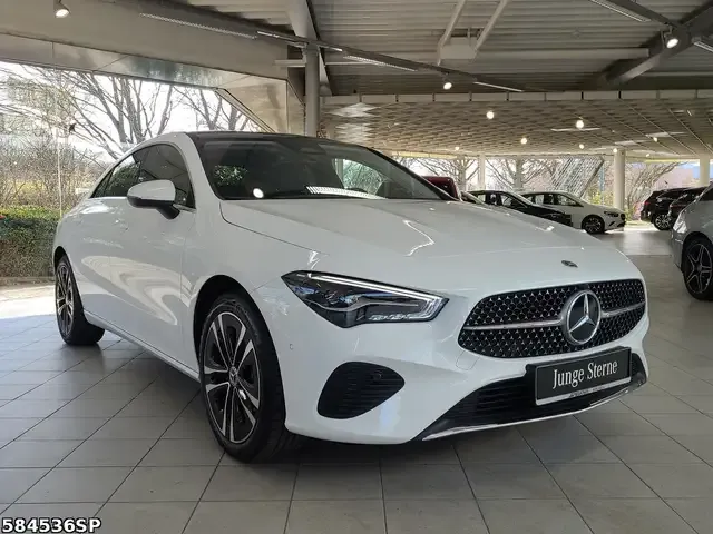 Mercedes-Benz CLA 180