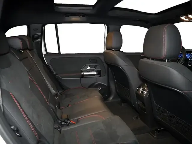 Mercedes-Benz EQB 350