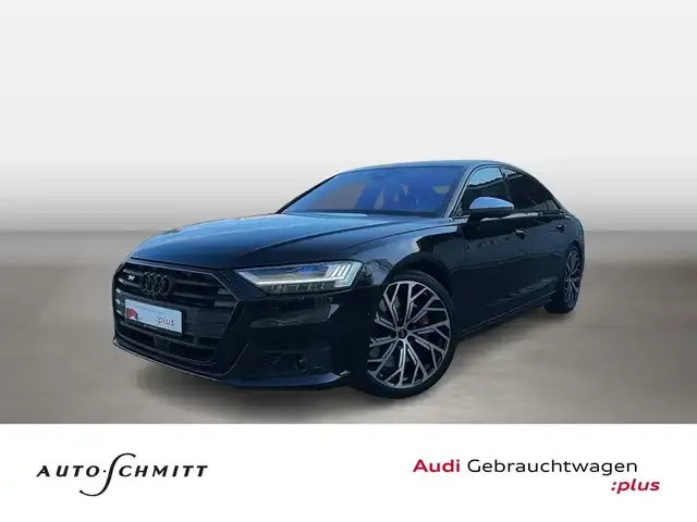 Audi S8
