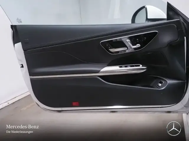 Mercedes-Benz CLE 200