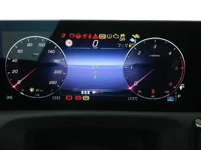 Mercedes-Benz CLA 220