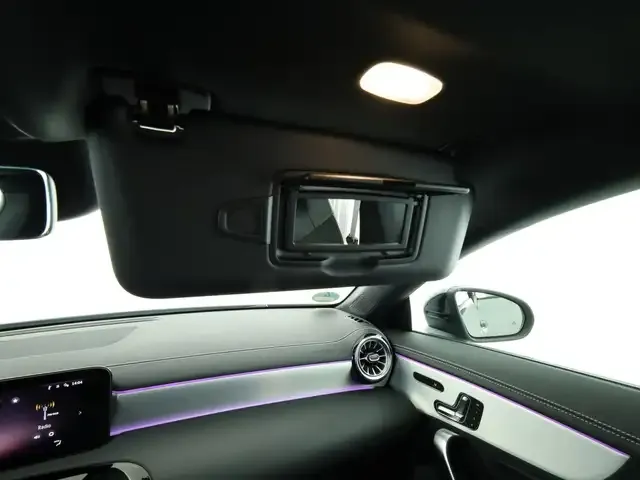 Mercedes-Benz CLA 220