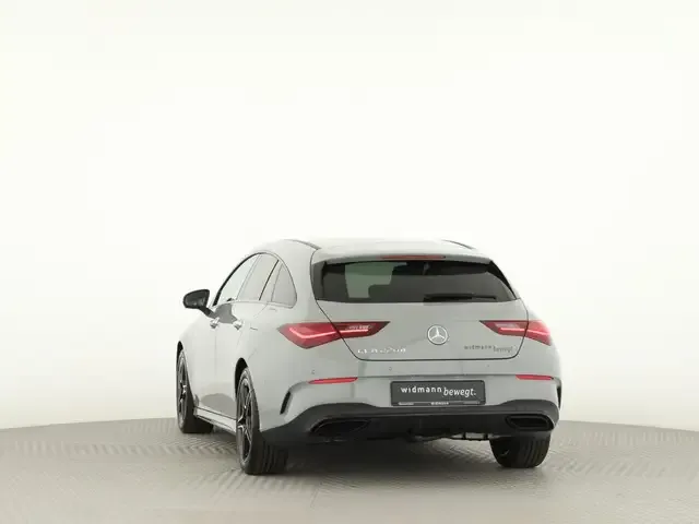 Mercedes-Benz CLA 220