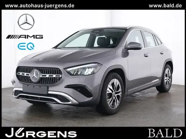 Mercedes-Benz GLA 180