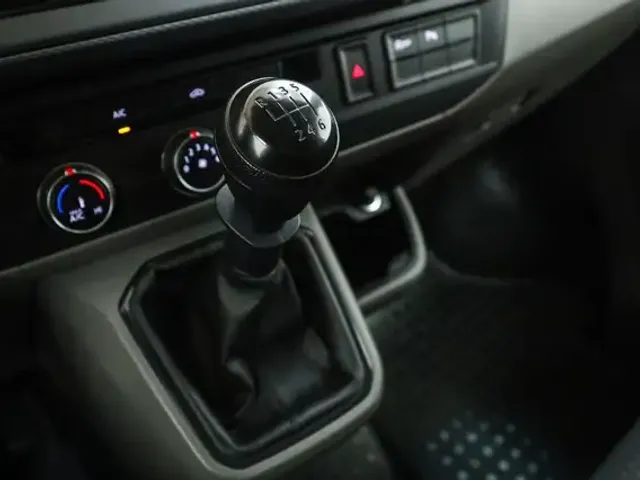 Volkswagen T6.1 Transporter