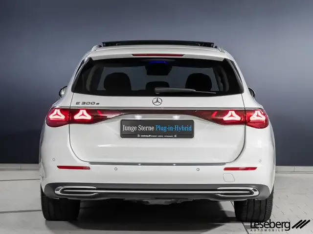 Mercedes-Benz E 300