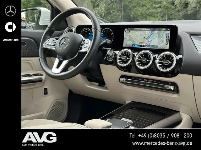 Mercedes-Benz GLA 180