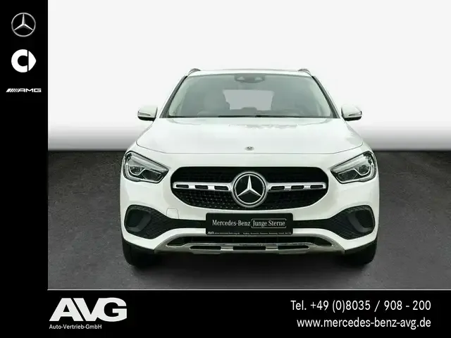 Mercedes-Benz GLA 180