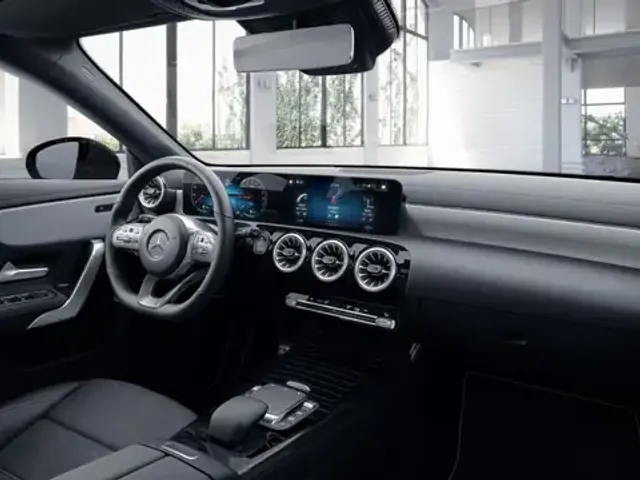 Mercedes-Benz CLA 250