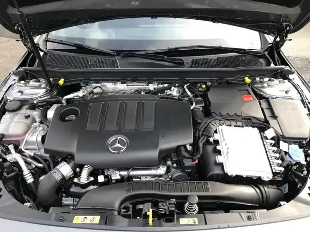Mercedes-Benz CLA 220