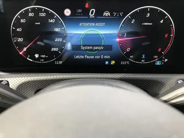 Mercedes-Benz CLA 220