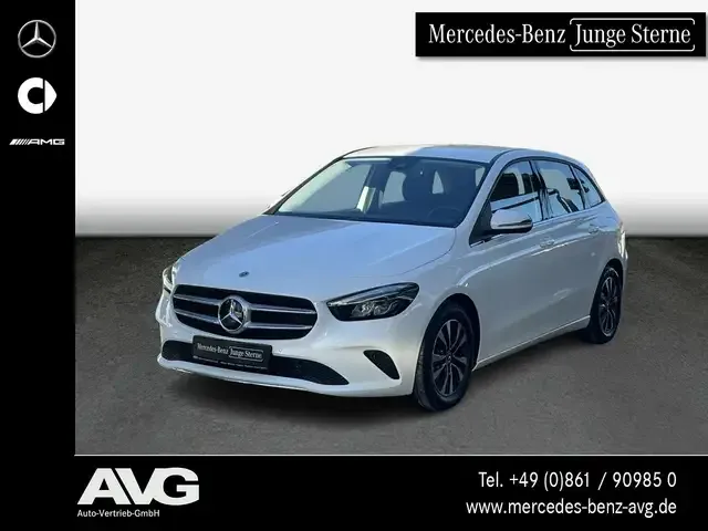 Mercedes-Benz B 200