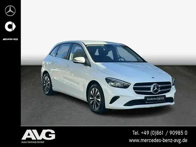 Mercedes-Benz B 200