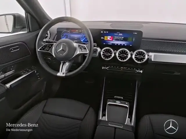 Mercedes-Benz EQB 350