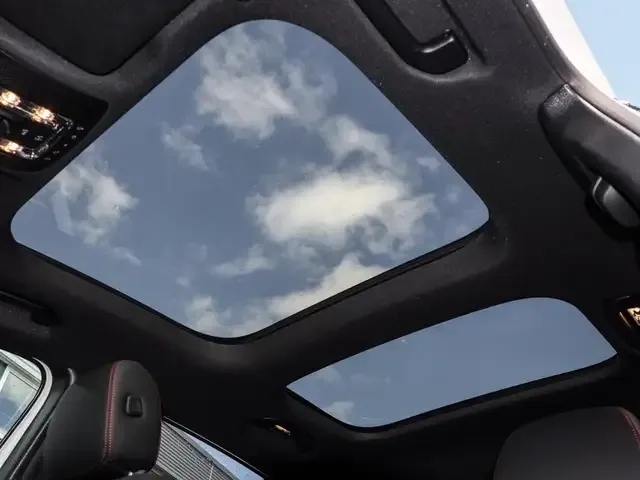 Mercedes-Benz EQA 300