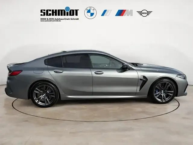 BMW M8