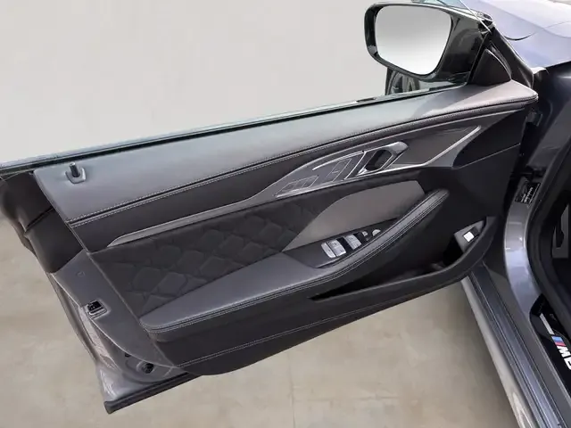 BMW M8
