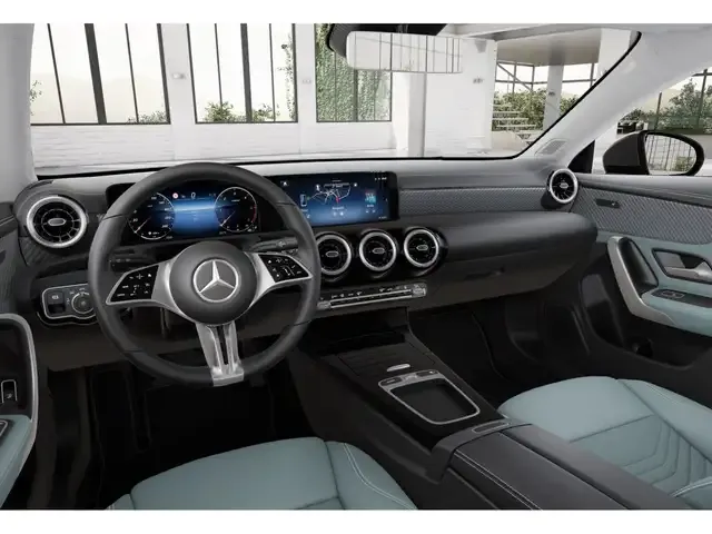 Mercedes-Benz CLA 180