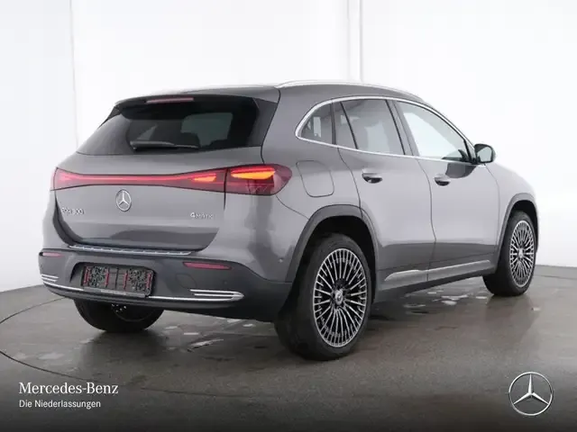 Mercedes-Benz EQA 300