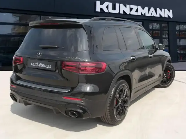 Mercedes-Benz GLB 35 AMG