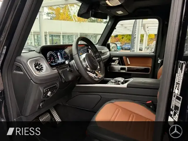 Mercedes-Benz G 400