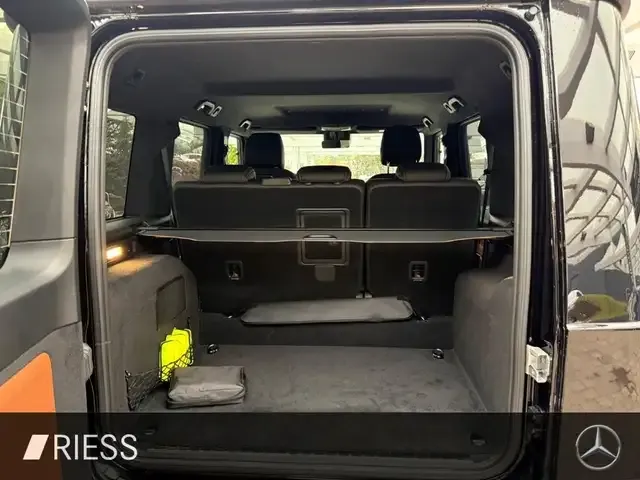 Mercedes-Benz G 400