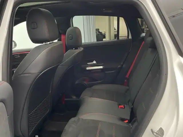 Mercedes-Benz GLA 35 AMG