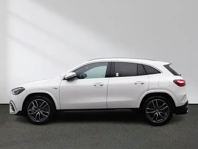 Mercedes-Benz GLA 35 AMG