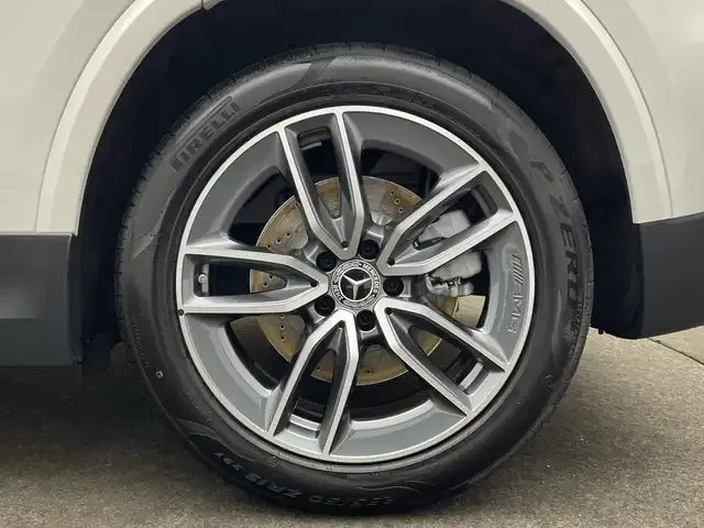 Mercedes-Benz GLA 35 AMG
