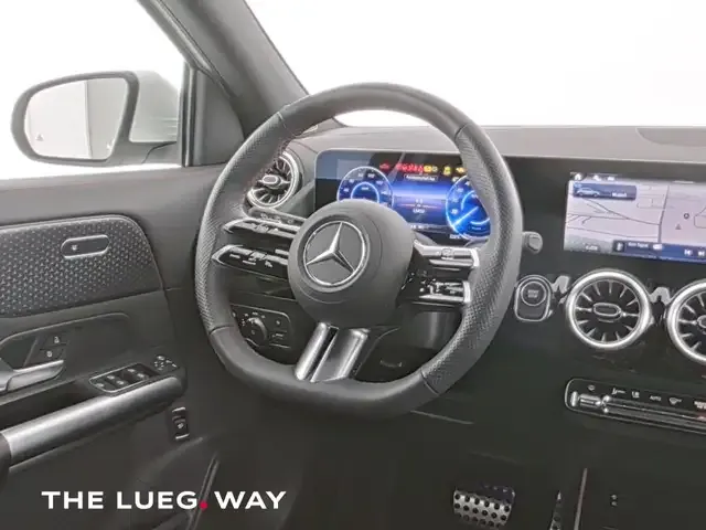 Mercedes-Benz EQA 250