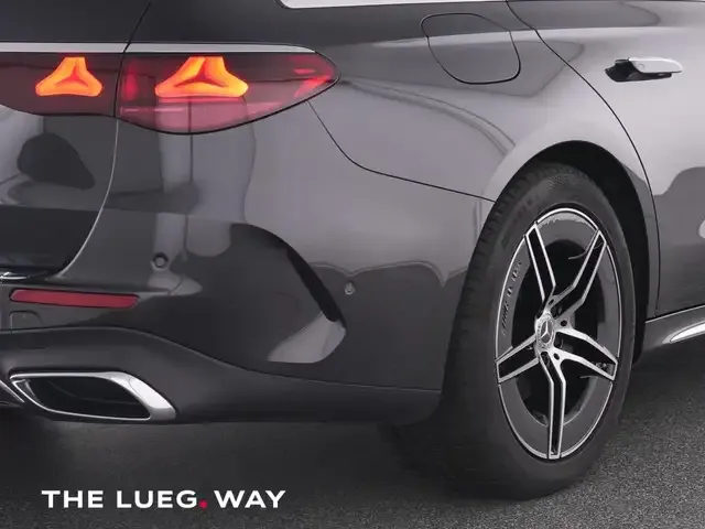 Mercedes-Benz E 200
