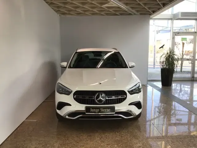 Mercedes-Benz GLA 250