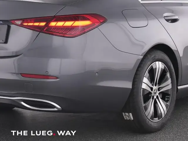 Mercedes-Benz C 180