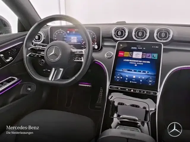 Mercedes-Benz CLE 200