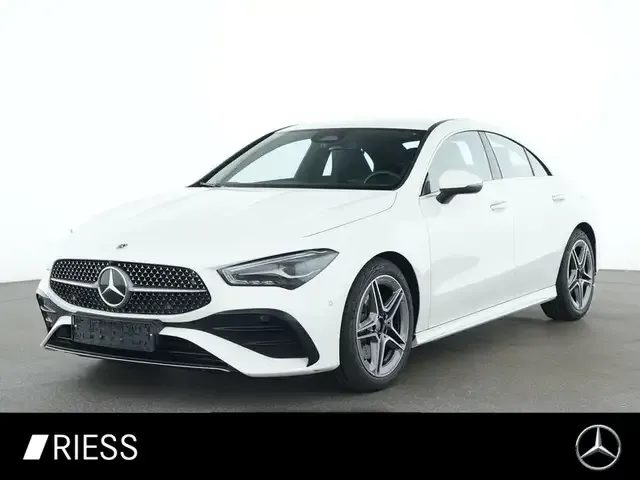 Mercedes-Benz CLA 220