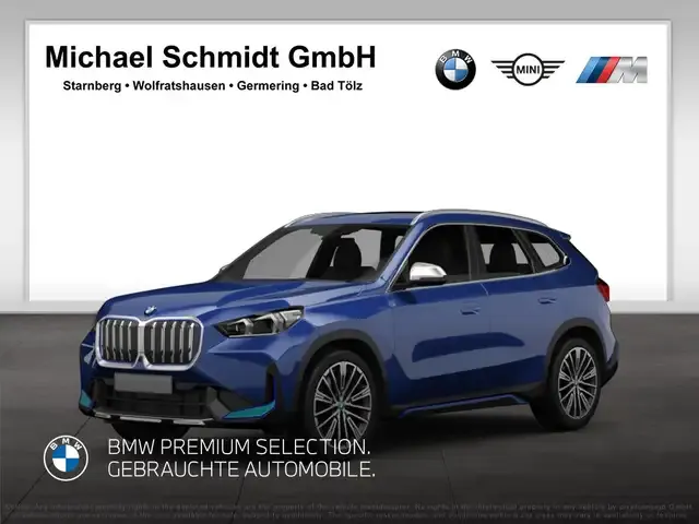 BMW iX1