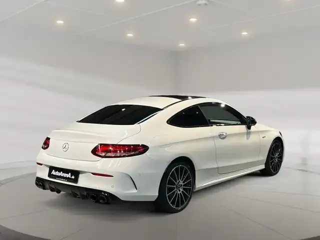 Mercedes-Benz C 400